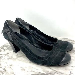Max & CO Cap Toe Bow Detail Black Suede Block Heel Pumps 38 Retro Classic